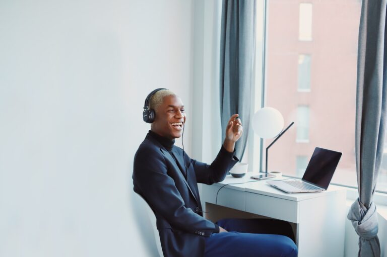 LBS Dubai Video Interview: 5 Tips to Help You Ace It