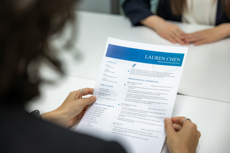 5 Questions About Student Resumes and CVs Answered